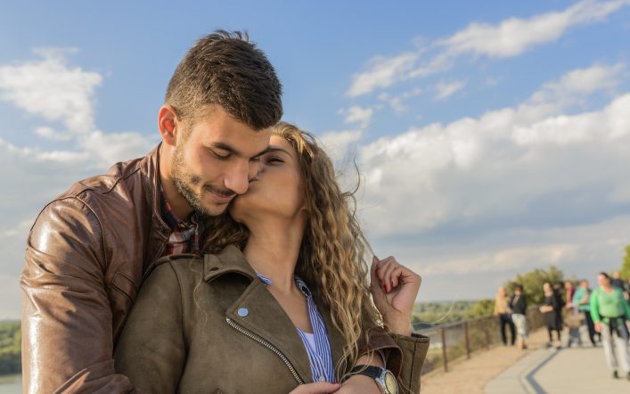 Date Chats: Use Small Troubles to Get Closer (No Negativity!)